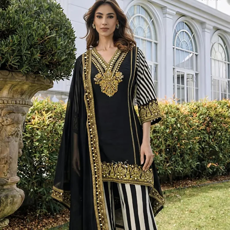 Chinon Delhi Boutiq
